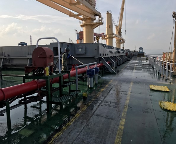 Cẩu  IHI 30T Cranes trên tàu  56.000DWT 
